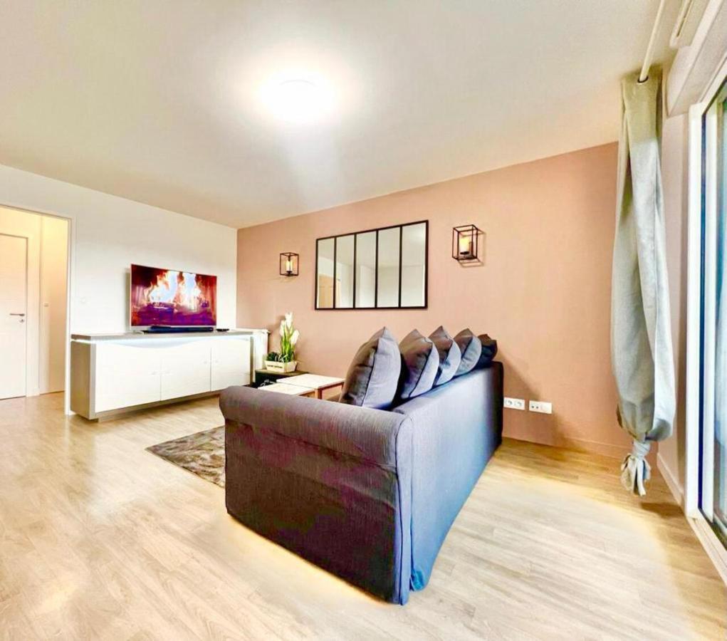 شقة L'Atelier Chic - Wifi Fibre - Parking Privee - Balcon - Netflix لانستير المظهر الخارجي الصورة